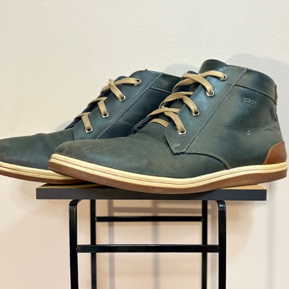 VELEZ Green & Cognac Columbian Leather Chukka Boots Size 11 - Picture 2 of 15